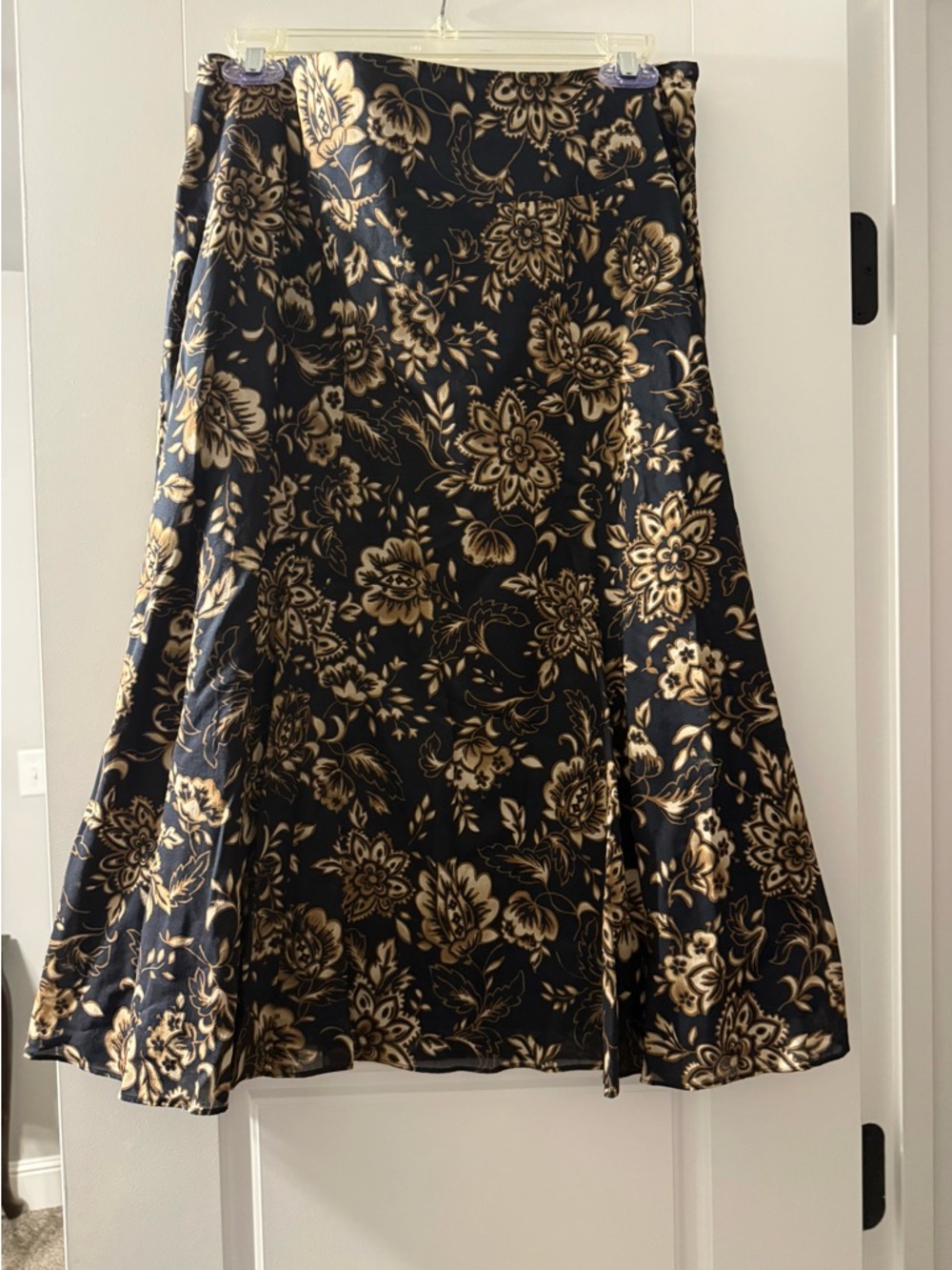 Jones New York Black A-Line Skirt with Gold Floral Print
